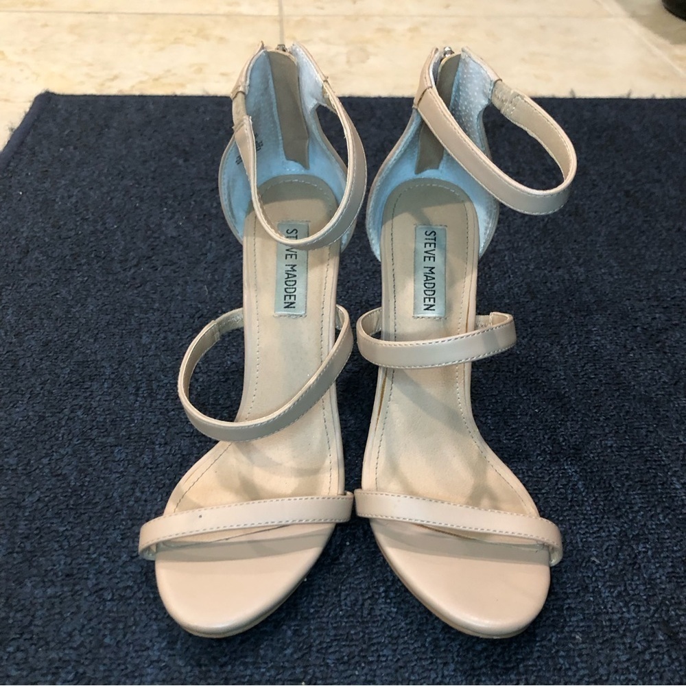 Steve Madden Zalena Cream Colored Strappy Heels Size 8.5